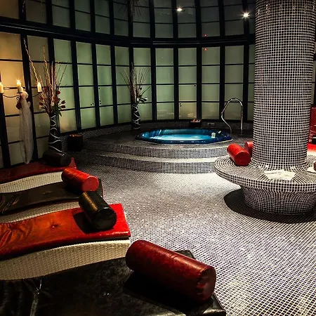 Morris 4* Česká Lípa