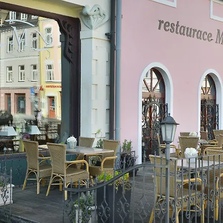 Morris 4* Česká Lípa