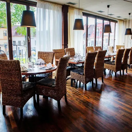 酒店 莫里斯埃斯科里帕酒店 Česká Lípa
